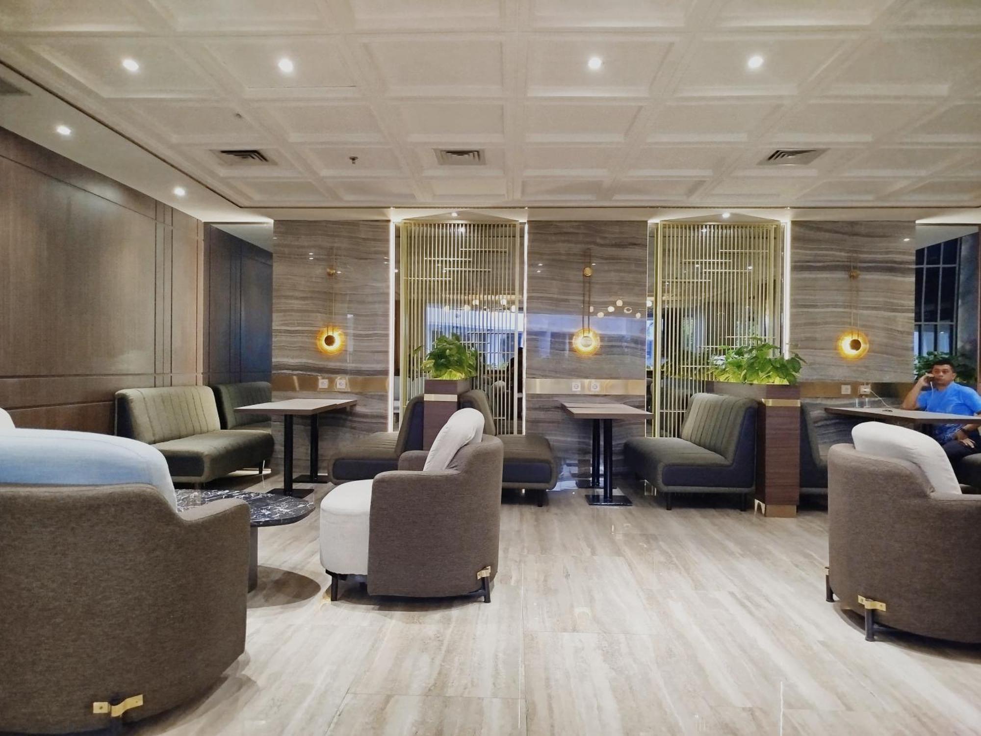 The Sun Hotel Sidoarjo Ngoại thất bức ảnh