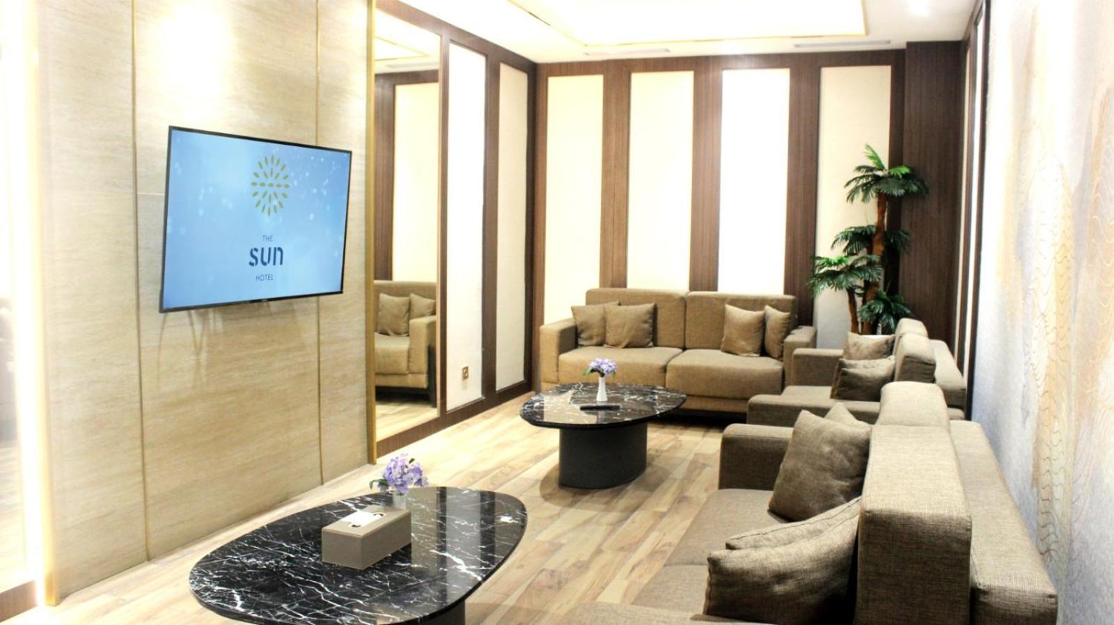 The Sun Hotel Sidoarjo Ngoại thất bức ảnh